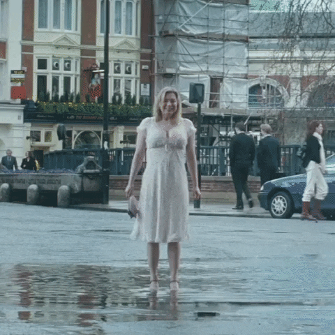 Renee Zellweger Water GIF by Working Title - Find & Share on GIPHY