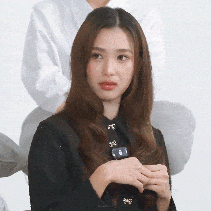 Filmrachanun GIF