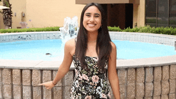 Analise Hoveyda GIF