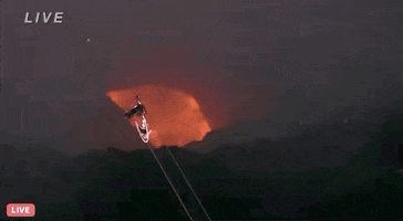 200.gif?cid=fc005b085272a061941fee6da9754862ae63fd2e36e0ae96&rid=200.gif&ct=g