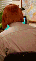 giphy.gif?cid=8fc3c8975d3526fa4f7474374d