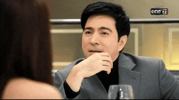 Chiếc Lá Cuốn Bay GIF