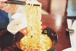Resultado de imagen para gif noodles