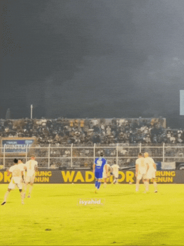 Thom Haye Viking GIF