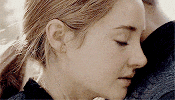 3 dicas da trilogia Divergente para te ajudar a entender doutrinas sociais do século XIX