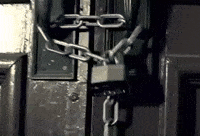 You-joom-joom-mah-hert-lyk-a-locket GIFs - Get the best GIF on GIPHY