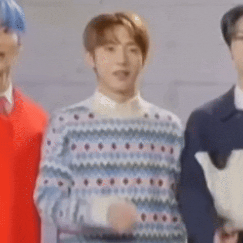 Huang Renjun GIF