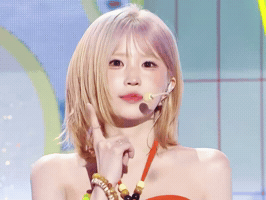 Fromis9 GIF
