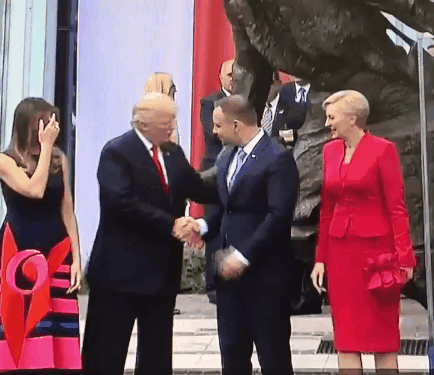 Dont Leave Me Hanging Donald Trump GIF - Find & Share on GIPHY