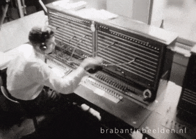 Vintage Connecting GIF by BrabantinBeelden