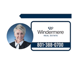 Laurann Turner Real Estate Sticker