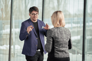 Conversation Zeitungsmacher GIF