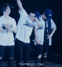 tommiechastine exo dab baekhyun chanyeol GIF