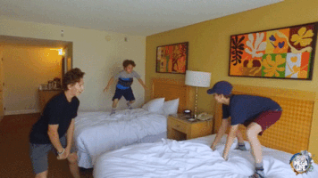 200.gif?cid=fc005b082b16bba0271345a3b28d3d5938378558ec3342a6&rid=200.gif&ct=g