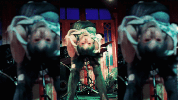 brynnaraine horror weird confused alien GIF