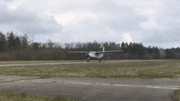 Runway Start GIF by Albatros Fallschirmsport