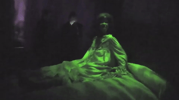 kaehlamaurer exorcist halloween horror nights 2016 hhn orlando universal GIF