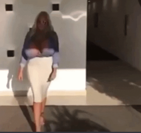 giphy.gif?cid=5e2148864a67487cad264156bb