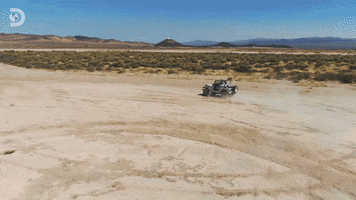 Driving Cross Over GIF by Discovery Europe