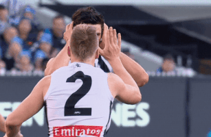 podcast headphones GIF by CollingwoodFC