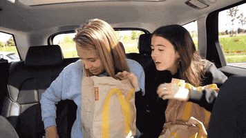 eat chicken nuggets GIF by Girlys Blog
