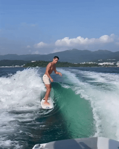 AmSTRONG Blog| Wakesurfing tricks Boardslide, Lipslide