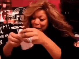 giphy.gif?cid=8fc3c897f670a2dc9ae44aae31