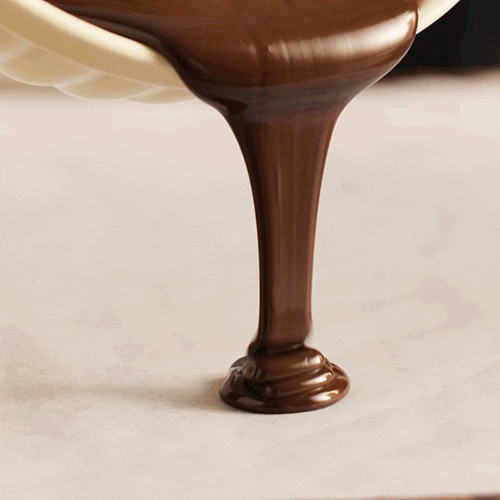 Chocolate Satisfying GIF by droetkerbakes - Find & Share on GIPHY