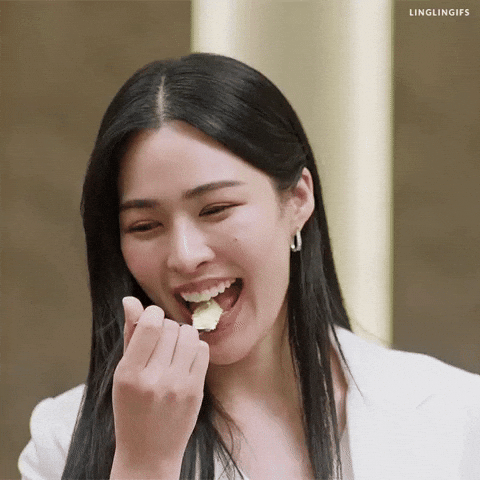 Ling Kiss GIF