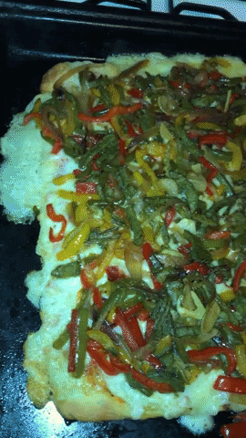 Pizza GIF