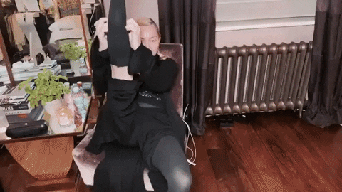 giphy.gif?cid=4d1e4f297c07c3e03d0656272a