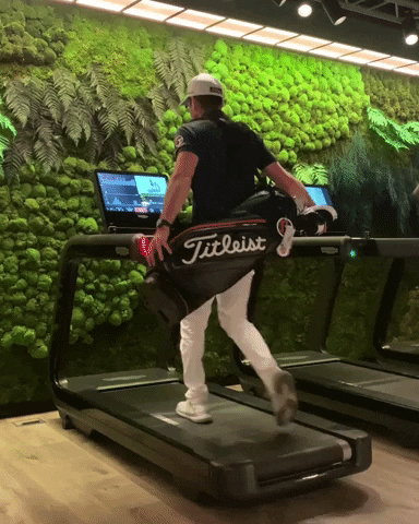 Arnaud Serie GIF