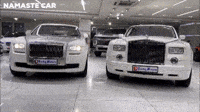 Rolls Royce Phantom has a convenient feature - GIF