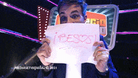 Besos-apacionados GIFs - Get the best GIF on GIPHY