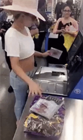 giphy.gif?cid=4d1e4f294d7a1dbb59fe4bfe15