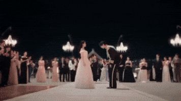 Iu 아이유 GIF