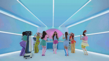 Mywalo GIF