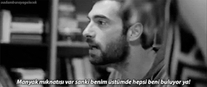Poyraz Karayel Gif GIF