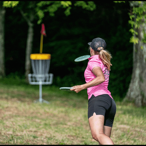 Disc Golf Putting GIFs - Get the best GIF on GIPHY