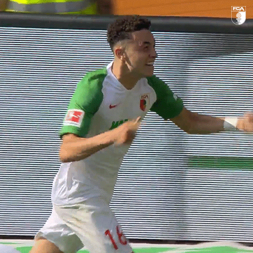 Celebrate Wwk Arena GIF by FC Augsburg 1907