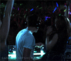 200.gif?cid=fc005b08e84cc36d8ecadfb686cde3d5ca5793ad9fdda798&rid=200.gif&ct=g
