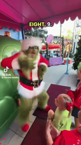Grinch GIF