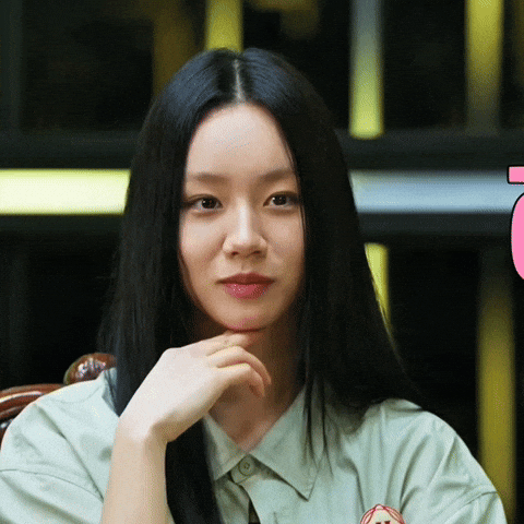 Netflix Show Hyeri GIF