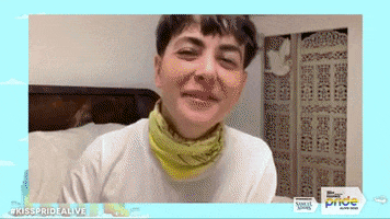 1035KISSFM GIF