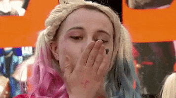 telltaleturtle kiss cosplay harley quinn suicide squad GIF