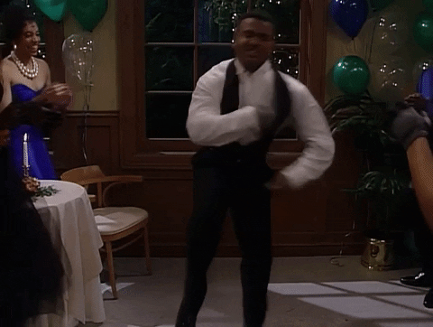 Tancující Carlton ze seriálu Fresh Prince na oslavě.