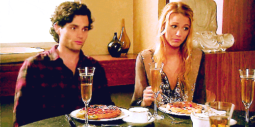 Gossip Girl Couple GIF - Find & Share on GIPHY