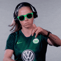 champions league dancing GIF by VfL Wolfsburg