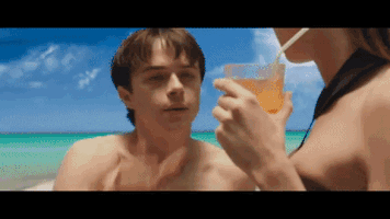 diamondfilmsbr cara delevingne valerian GIF