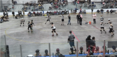 Sigourney_Cleaver roller derby GIF